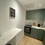 Appartement Romy Les Pieds Dans L'eau 10 M De La La Seyne-sur-Mer